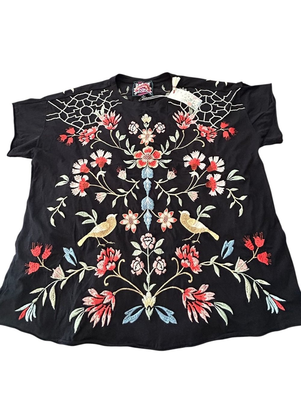Johnny Was Clara Raw Detail Swing Floral & Bird Embroidered Black Tee NWT SZ M - Picture 3 of 14